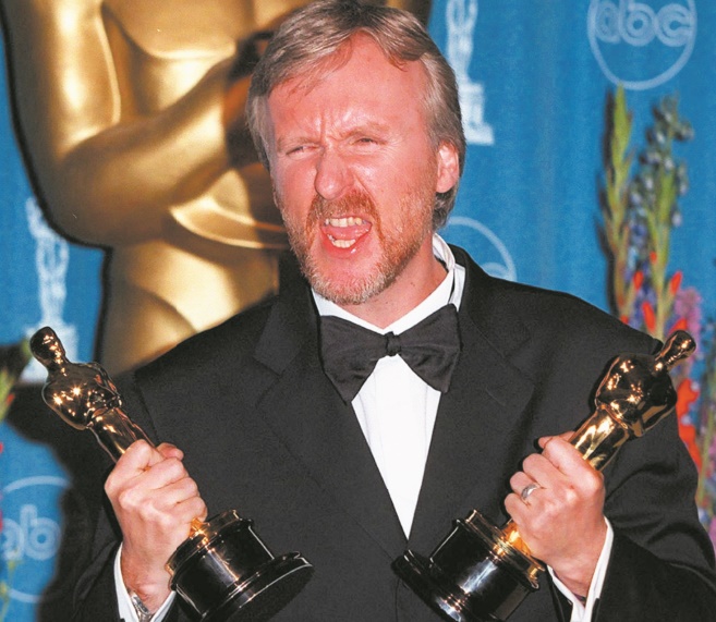 Quand James Cameron a failli frapper Harvey Weinstein avec son Oscar Quand James Cameron a failli frapper Harvey Weinstein avec son Oscar