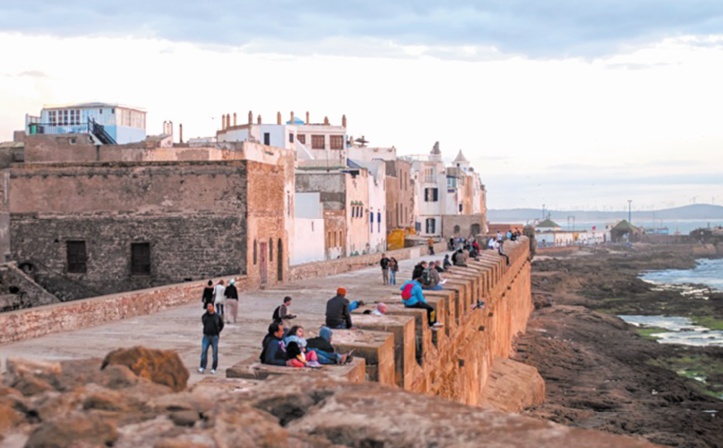Entre Lapassade et la “Passat”, la dignité des Souiris bafouée à l’extrême Entre Lapassade et la “Passat”, la dignité des Souiris bafouée à l’extrême