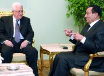 Les propositions américaines pour relancer le processus de paix passées en revue : Entretien Abbas-Moubarak au Caire Les propositions américaines pour relancer le processus de paix passées en revue : Entretien Abbas-Moubarak au Caire