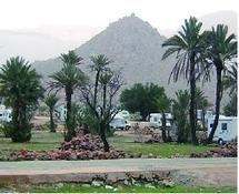 Le caravaning sauvage indispose les habitants de Tafraout Le caravaning sauvage indispose les habitants de Tafraout