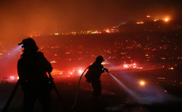Les incendies s'étendent à travers la Californie : Plus de 230.000 personnes ont dû quitter leur domicile Les incendies s'étendent à travers la Californie : Plus de 230.000 personnes ont dû quitter leur domicile
