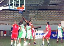 Quarts de finale de la Coupe du Trône de basketball : Les favoris au dernier carré Quarts de finale de la Coupe du Trône de basketball : Les favoris au dernier carré