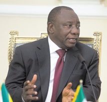 Driss Lachguar félicite le nouveau président de l’ANC Driss Lachguar félicite le nouveau président de l’ANC