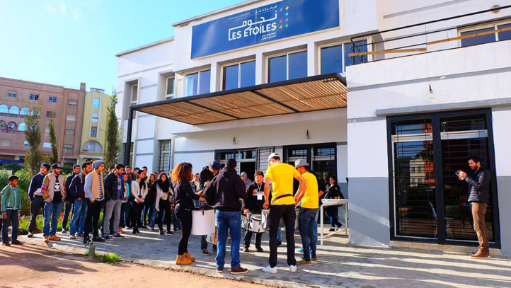 Le droit de rêver pour les jeunes des quartiers déshérités Le droit de rêver pour les jeunes des quartiers déshérités