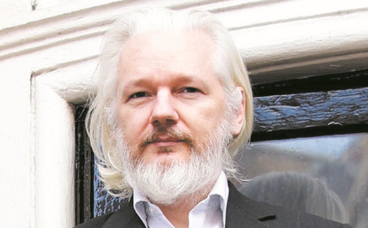 Julian Assange, “cyber-warrior” énigmatique et controversé Julian Assange, “cyber-warrior” énigmatique et controversé