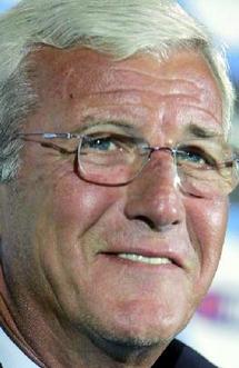 Marcello Lippi : «L’âge des joueurs ne pose pas problème» Marcello Lippi : «L’âge des joueurs ne pose pas problème»