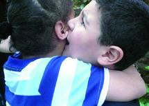 La campagne a lieu du 25 mars au 7 avril 2010 : Pour vaincre l’autisme La campagne a lieu du 25 mars au 7 avril 2010 : Pour vaincre l’autisme