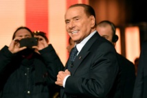 Retour de Berlusconi sur le devant de la scène politique italienne Retour de Berlusconi sur le devant de la scène politique italienne