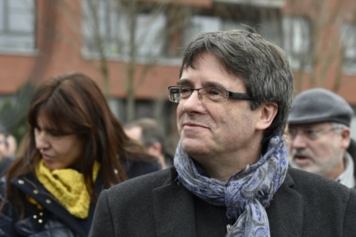 Le gouvernement qualifie de ridicule une possible investiture symbolique de Puigdemeont Le gouvernement qualifie de ridicule une possible investiture symbolique de Puigdemeont