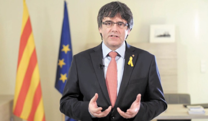 Carles Puigdemont renonce à briguer la présidence de la Catalogne Carles Puigdemont renonce à briguer la présidence de la Catalogne