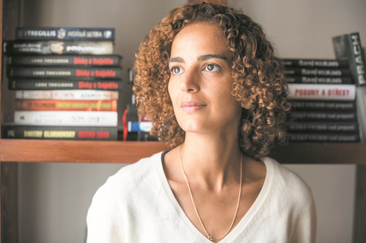 Leïla Slimani, la plume libre qui ose l’interdit et porte l’étendard du féminisme Leïla Slimani, la plume libre qui ose l’interdit et porte l’étendard du féminisme