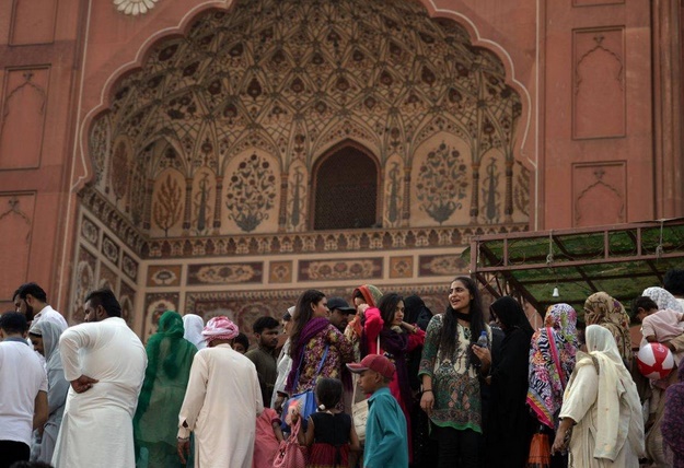 Au Pakistan, l'ex-capitale moghole Lahore se refait une beauté Au Pakistan, l'ex-capitale moghole Lahore se refait une beauté