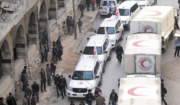 Un nouveau convoi humanitaire entre dans la Ghouta orientale Un nouveau convoi humanitaire entre dans la Ghouta orientale