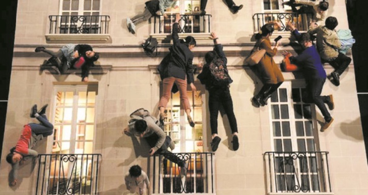 Leandro Erlich, maître argentin de l'illusion d'optique Leandro Erlich, maître argentin de l'illusion d'optique