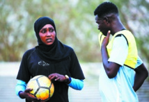 Au Soudan, la première femme coach d’un club de foot masculin Au Soudan, la première femme coach d’un club de foot masculin