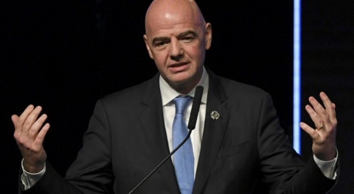 Infantino: L'arbitre ne peut pas être le seul à ne pas voir Infantino: L'arbitre ne peut pas être le seul à ne pas voir