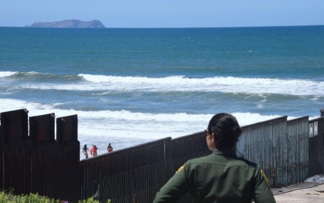 La Californie va finalement déployer des soldats à la frontière avec le Mexique La Californie va finalement déployer des soldats à la frontière avec le Mexique