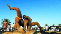 Le Kushti ou la lutte pour se divertir des Pakistanais à Dubaï
