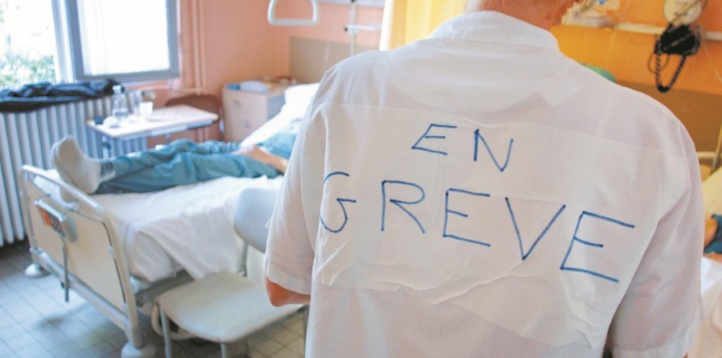 Y a-t-il quelque abonné au numéro demandé ? Le personnel de la Santé publique a beau multiplier les protestations; de l’autre côté, on tarde à réagir Y a-t-il quelque abonné au numéro demandé ? Le personnel de la Santé publique a beau multiplier les protestations; de l’autre côté, on tarde à réagir