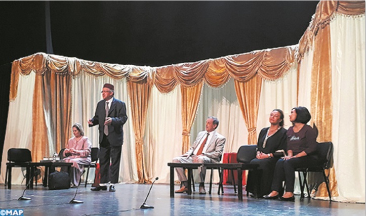 La troupe du “Théâtre national” ressuscite sa pièce fétiche “Ja Ou Jab” à Abidjan