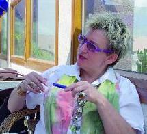 Entretien avec l’artiste peintre Michelle Odelin : “Chaque œuvre est un voyage à l’intérieur de moi-même” Entretien avec l’artiste peintre Michelle Odelin : “Chaque œuvre est un voyage à l’intérieur de moi-même”