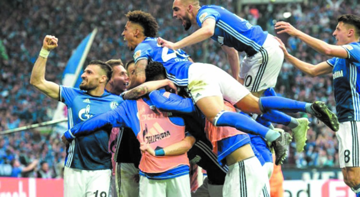 Schalke valide son billet pour la Ligue des champions Schalke valide son billet pour la Ligue des champions