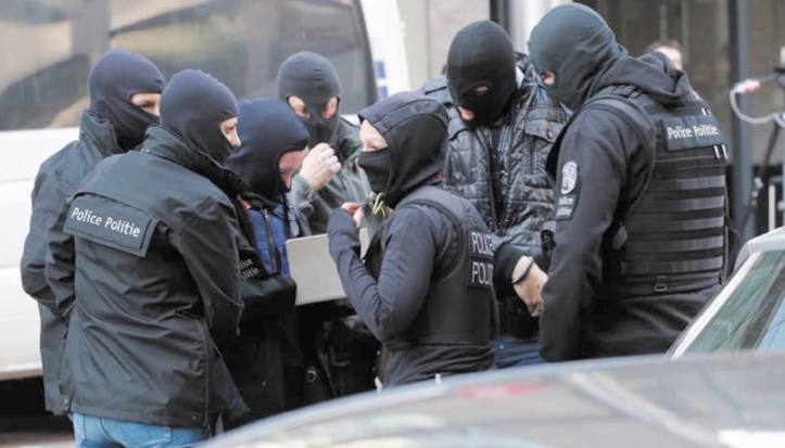 Un nouvel attentat déjoué en France : Deux frères d'origine égyptienne arrêtés Un nouvel attentat déjoué en France : Deux frères d'origine égyptienne arrêtés