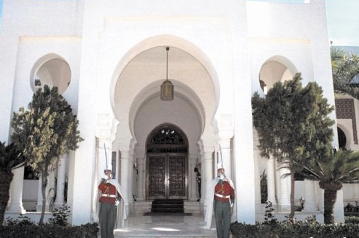 Le mimétisme,  un jeu préféré d’Alger