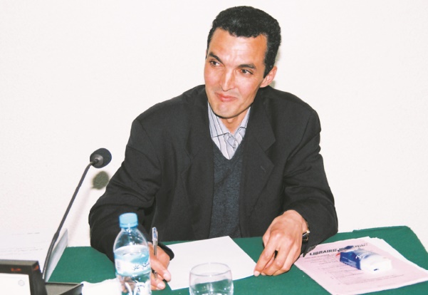 Parole aux sociologues Abdellah Herhar Personne ne peut obliger les autres à penser et à agir comme lui ! Parole aux sociologues Abdellah Herhar Personne ne peut obliger les autres à penser et à agir comme lui !