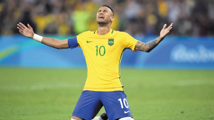 Sur les traces de Neymar : L'enfant qui escaladait les tribunes Sur les traces de Neymar : L'enfant qui escaladait les tribunes