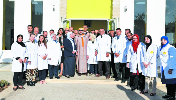 S.M le Roi inaugure un Centre de formation et d'insertion à Tit Mellil S.M le Roi inaugure un Centre de formation et d'insertion à Tit Mellil