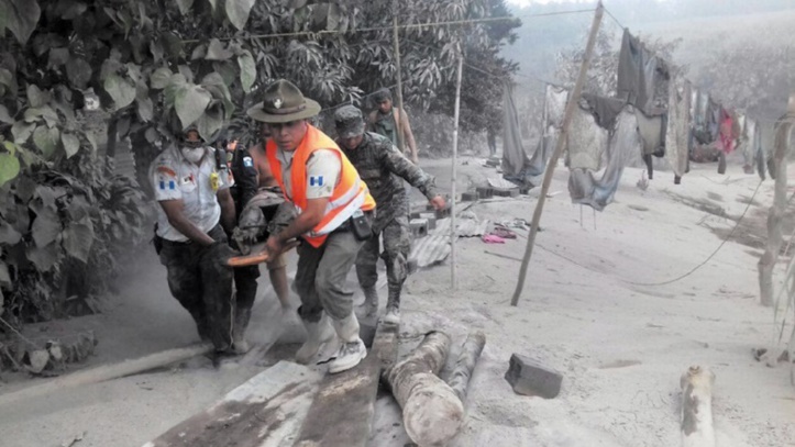 Au moins 25 morts dans l'éruption d'un volcan au Guatemala
