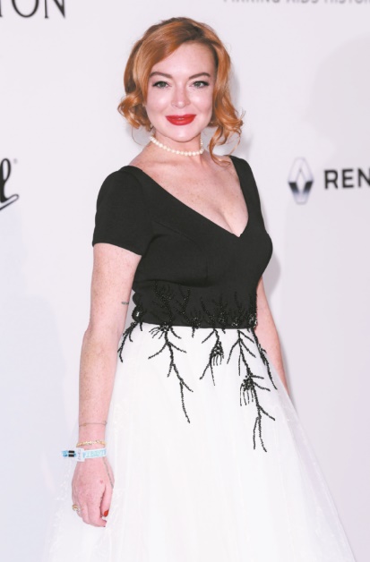 Des stars dans le rouge : Lindsay Lohan Des stars dans le rouge : Lindsay Lohan
