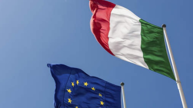 Italie-UE, un «ping-pong» avec les migrants au détriment des droits fondamentaux