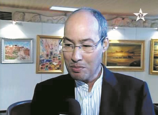 Abdelouahed Ouzri présente à Rabat son dernier ouvrage “Proche des planches, loin d'elles” Abdelouahed Ouzri présente à Rabat son dernier ouvrage “Proche des planches, loin d'elles”