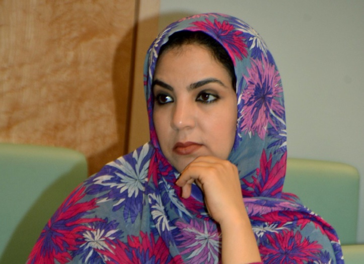 Rkia Derham présente une feuille de route pour la révision des conventions de libre-échange Rkia Derham présente une feuille de route pour la révision des conventions de libre-échange