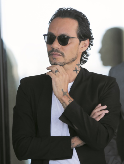 Des stars dans le rouge : Marc Anthony