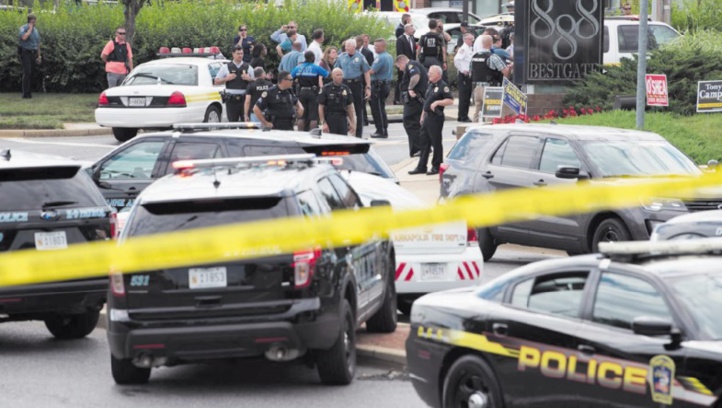 Cinq morts dans une fusillade contre un journal aux Etats-Unis Cinq morts dans une fusillade contre un journal aux Etats-Unis