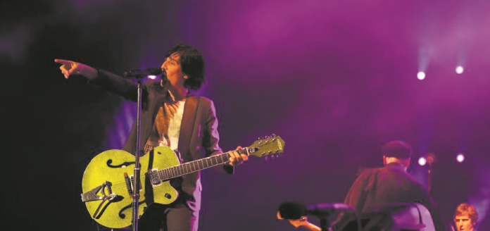 Le groupe Texas enflamme la scène OLM Souissi Le groupe Texas enflamme la scène OLM Souissi