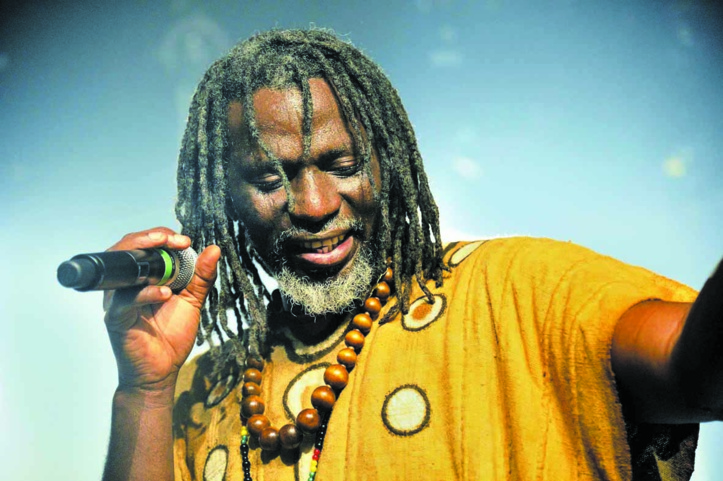 Tiken Jah Fakoly chante l’Afrique aux rythmes du reggae Tiken Jah Fakoly chante l’Afrique aux rythmes du reggae