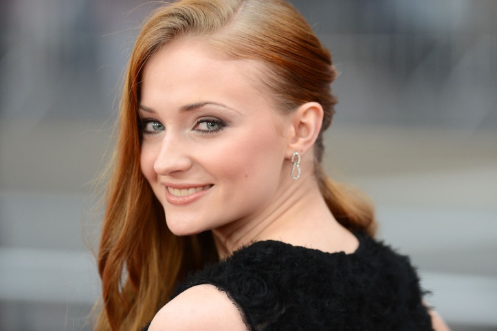 Sophie Turner assure que la dernière saison sera la plus sanglante