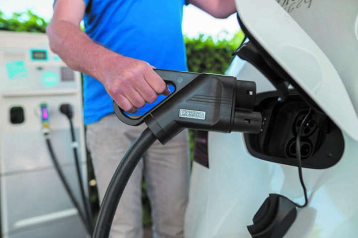 Nouvelles bornes de recharge pour véhicules électriques : Serait-ce suffisant pour  supplanter l’essence et le diesel ?