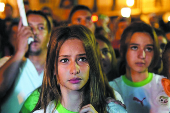 Les supportrices algériennes restent à la porte des stades de foot Les supportrices algériennes restent à la porte des stades de foot