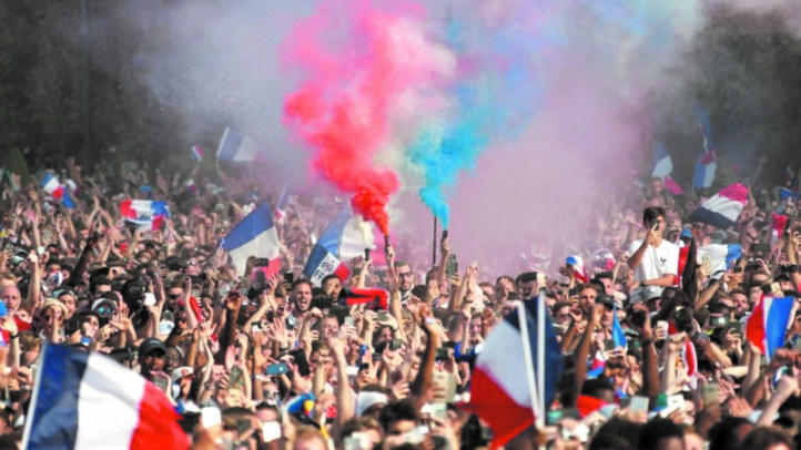 La France bascule dans l'ivresse La France bascule dans l'ivresse