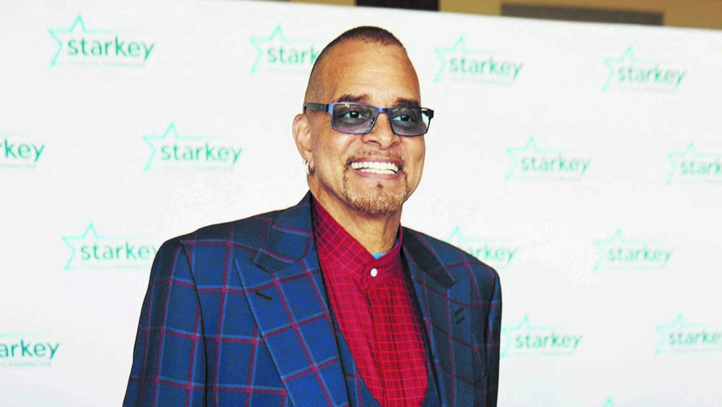 Des stars dans le rouge : Sinbad Des stars dans le rouge : Sinbad