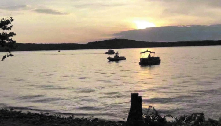 Un naufrage fait au moins 11 morts sur un lac du Missouri