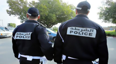Des policiers marocains chargés d'identifier des mineurs errants à Paris Des policiers marocains chargés d'identifier des mineurs errants à Paris