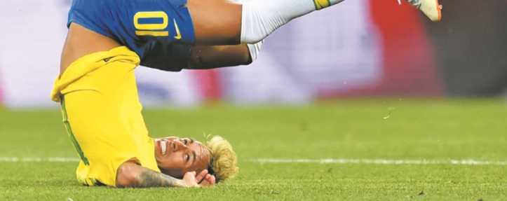 Neymar joue l'auto-dérision avec des enfants sur les réseaux sociaux