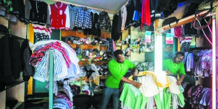 La guerre commerciale du Rwanda sur les vêtements d’occasion