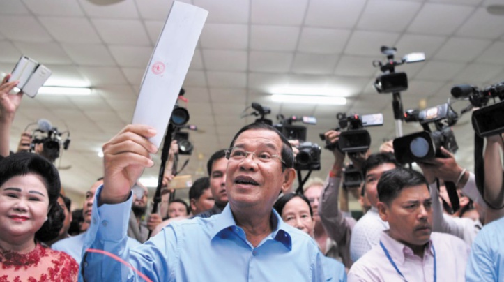 Législatives au Cambodge : Le parti d'Hun Sen revendique "l'ensemble des sièges" Législatives au Cambodge : Le parti d'Hun Sen revendique "l'ensemble des sièges"